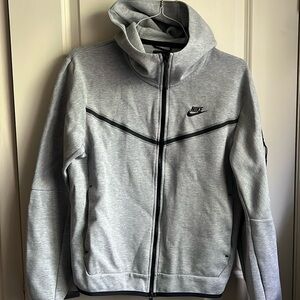Nike Tech Youth XL